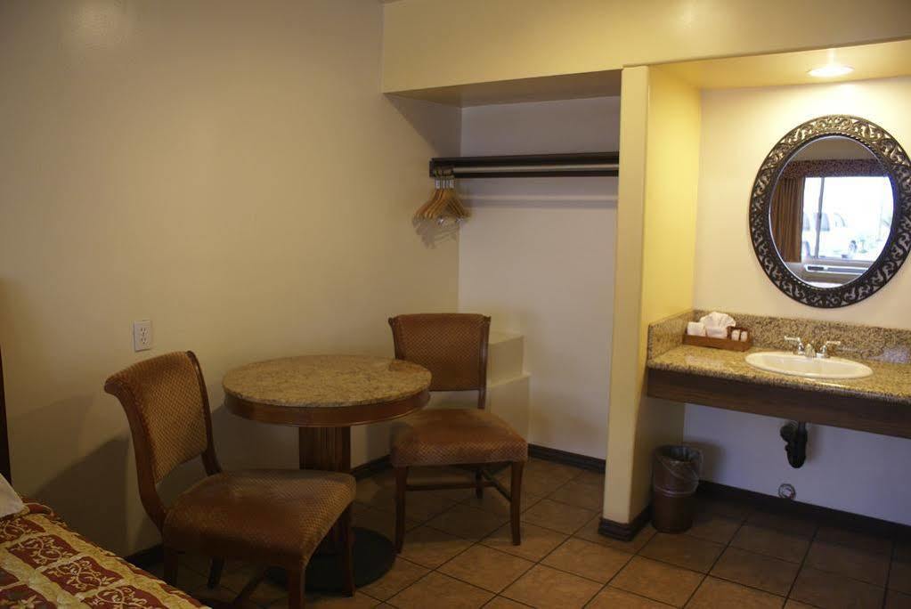 Casa Bella Inn Downtown La Los Angeles Kültér fotó